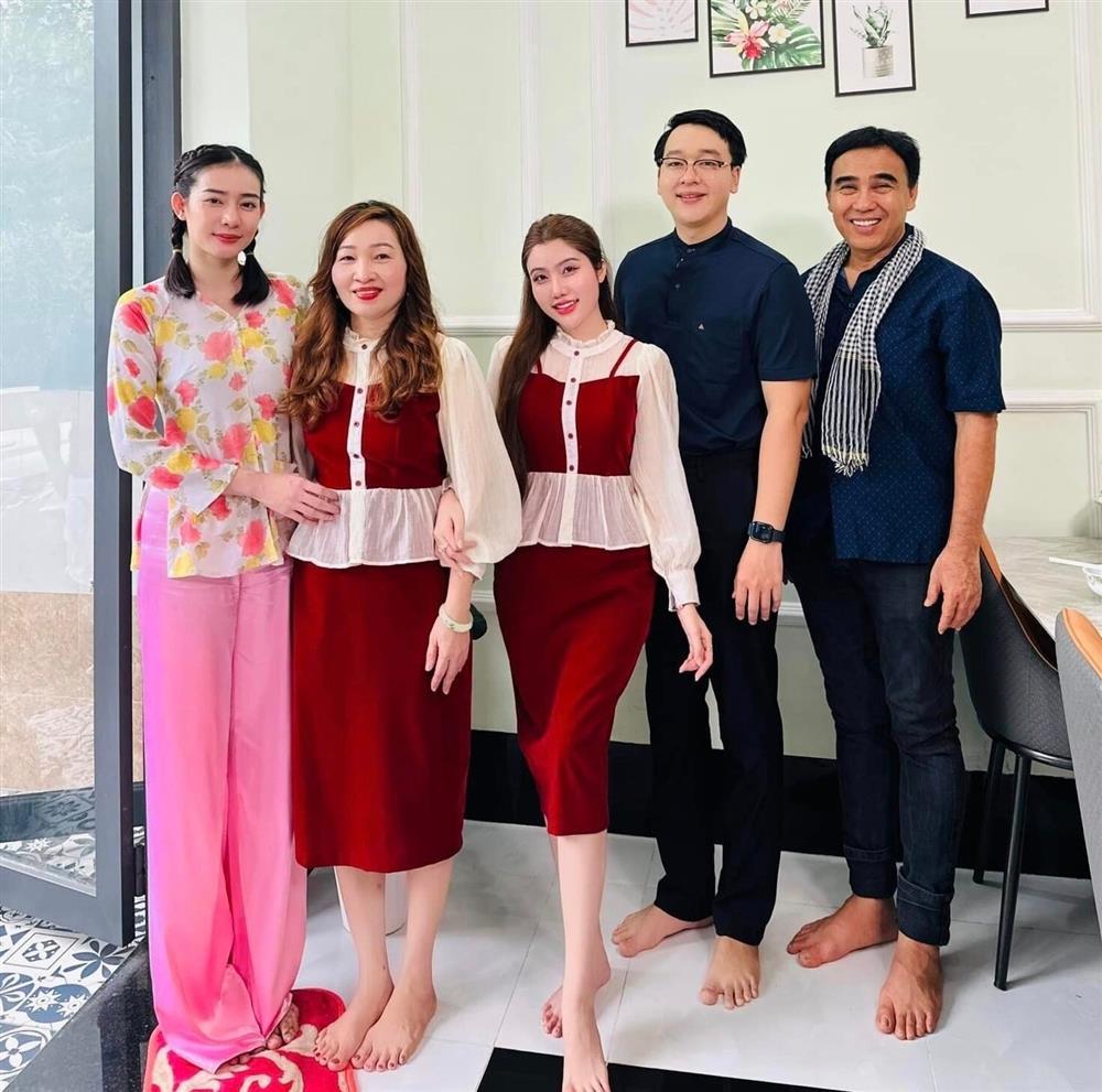 Cô bé nghèo thành thạc sỹ luật và thành đạt nhờ gặp được mẹ chồng-5