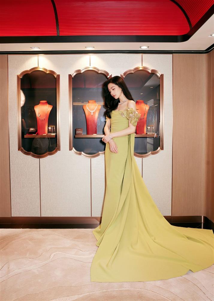 Lưu Thi Thi rạng rỡ ở tuổi U40, xứng đáng với danh xưng mỹ nhân cổ trang hàng đầu của Cbiz-5