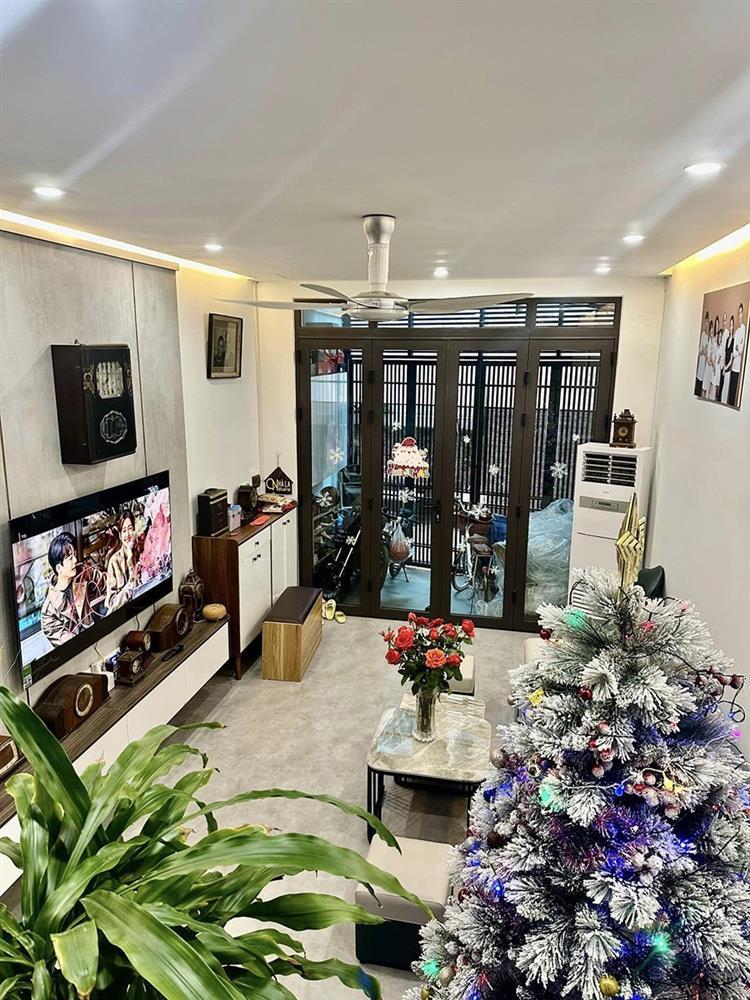 Vợ chồng NSƯT Nguyệt Hằng, Anh Tuấn khoe nhà mới, có cả thang máy-3