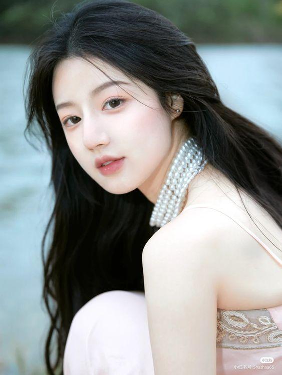 Ngày mai thứ Hai 24/6/2024, 3 con giáp tiền tài ập xuống đầu, trở thành đại gia nức tiếng-3