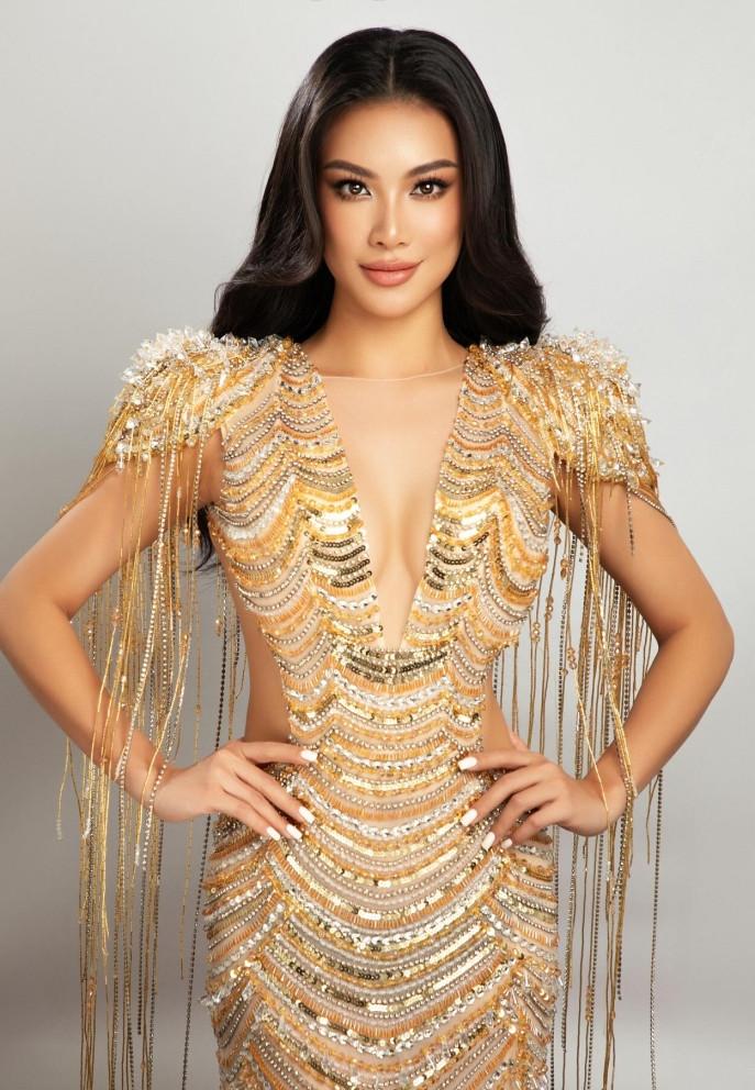 Vì sao á hậu Kim Duyên hay bị mổ xẻ, soi xét?-4