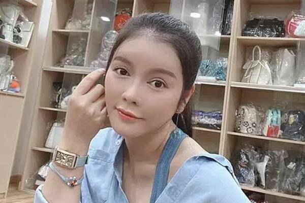 Ca sĩ Hồng Gấm xin lỗi vì nói xấu Lý Nhã Kỳ-3