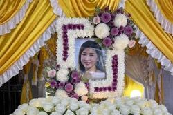 Nữ ca sĩ Lý Thanh Thanh lao xe vào dải phân cách, tử vong tại chỗ