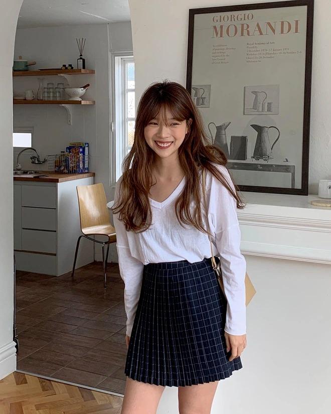 Trang phục quen mặt giúp các cô nàng dưới 1m60 cơi nới chiều cao-5