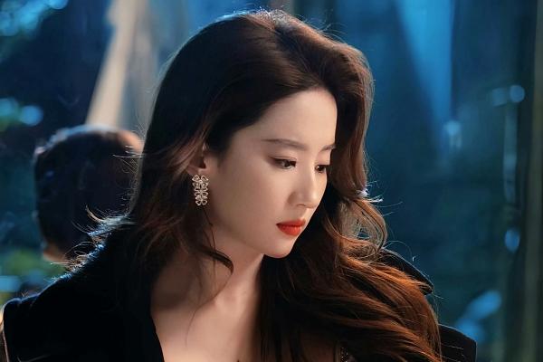 Phim của Lưu Diệc Phi ngập lỗi-17