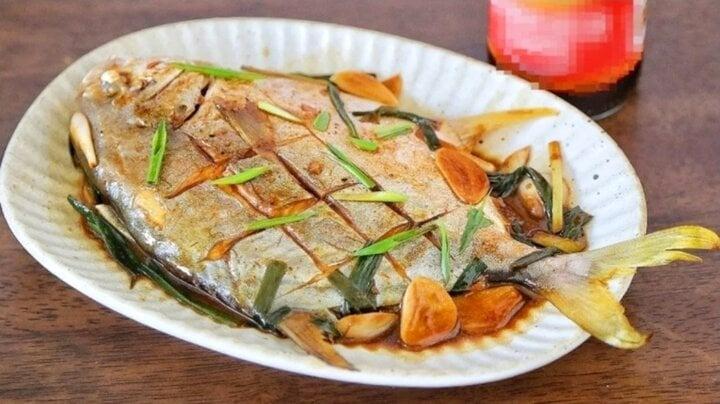 Cách làm cá chim sốt nước tương đơn giản-1