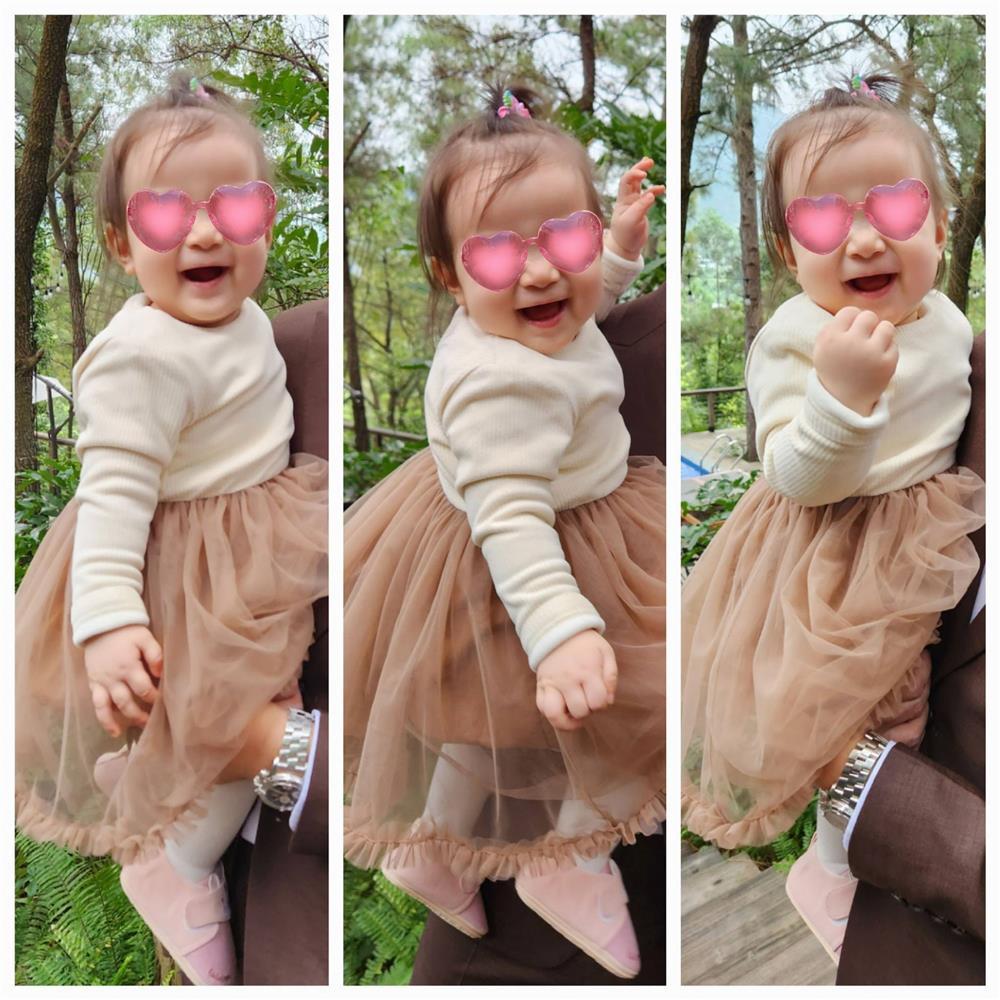 Con gái thứ 3 của MC Anh Tuấn được mẹ cho lên sóng, người hâm mộ thốt lên là ‘cục nam châm’ của bố-8