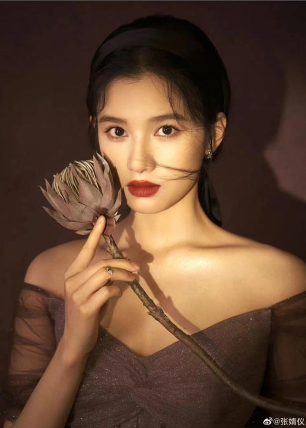 Tử vi 27/6 đến 29/6: 3 con giáp tài lộc đại phát, vạn sự cát tường-1