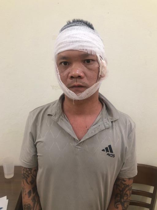 Ám ảnh lời kể của nhân chứng vụ chém bố và anh trai thương vong ở Hà Nội: Nghi phạm cố thủ hơn 4 tiếng, không ai dám can thiệp-2
