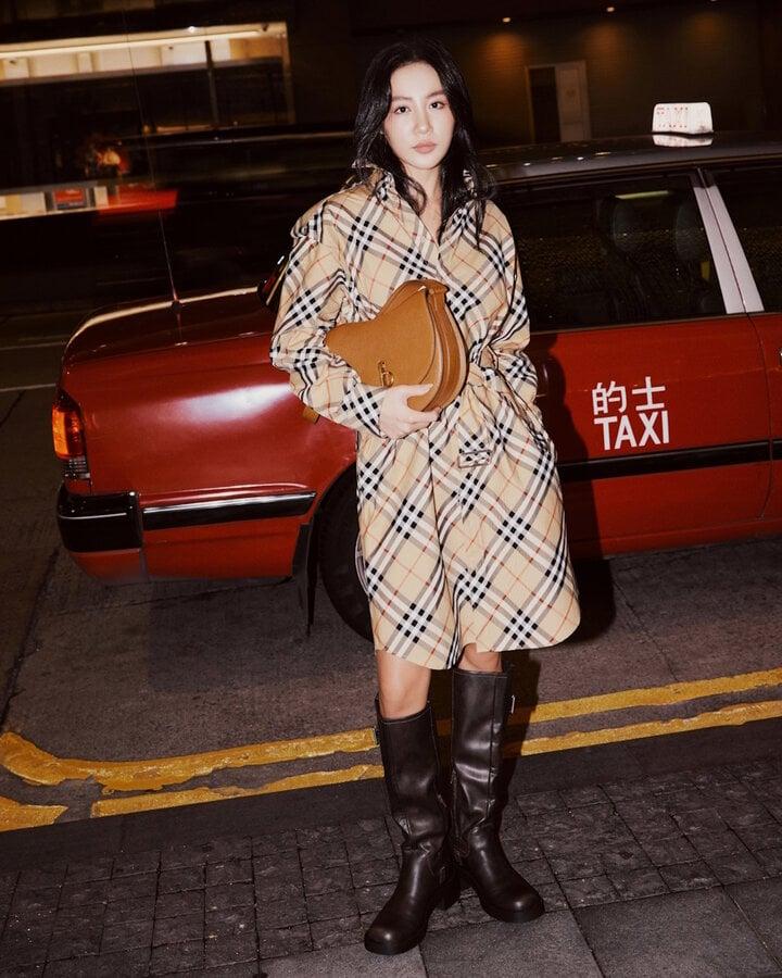 Văn Mai Hương khoe vai trần quyến rũ, hội ngộ loạt sao châu Á-8