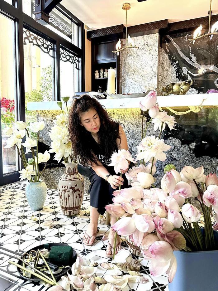 Diễn viên Kim Thư xinh đẹp, quyến rũ sau 12 năm ly hôn, ra đi trắng tay-5