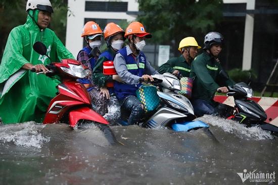 Dự báo thời tiết 27/6/2024: Tây Nguyên và Nam Bộ mưa to vào chiều tối