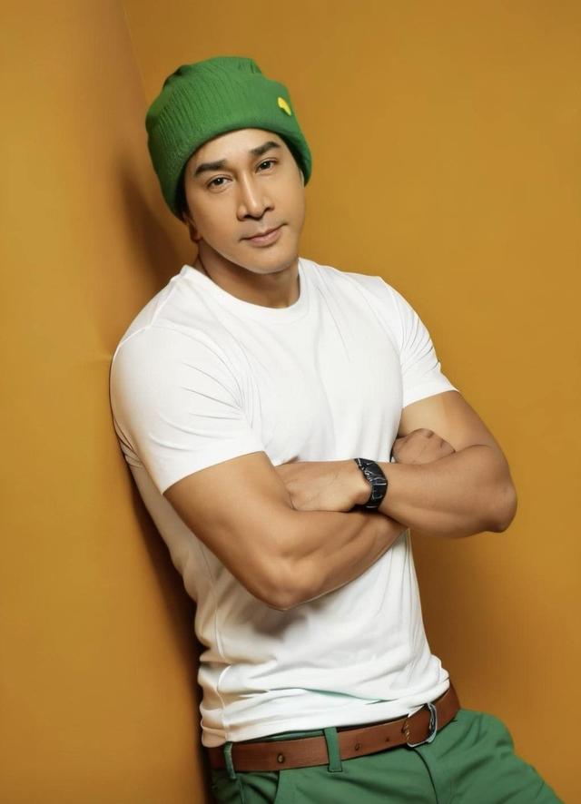 NSƯT Kim Tử Long khoe ảnh thời son trẻ, cộng đồng mạng đồng thanh kêu trời-1