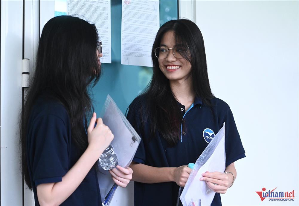 Hơn 1 triệu thí sinh hoàn thành bài thi Ngữ văn tốt nghiệp THPT 2024-3