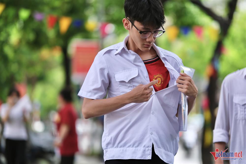 Hơn 1 triệu thí sinh hoàn thành bài thi Ngữ văn tốt nghiệp THPT 2024-7