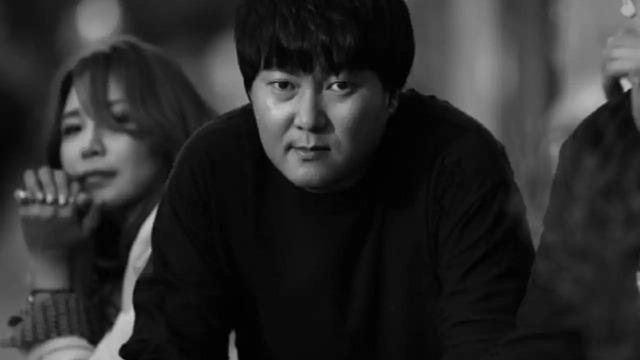 Nam ca sĩ qua đời tuổi 43 do đau tim-1