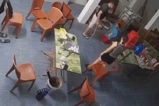 2 anh em ruột nghiện ma túy, liên tiếp gây ra 17 vụ trộm cắp xe máy ở Hà Nội-4