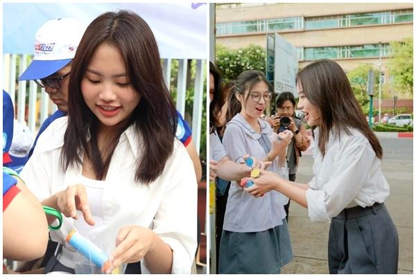 Quen qua game, nhóm gen Z bay từ TP.HCM ra Hà Nội cổ vũ bạn thi tốt nghiệp-3