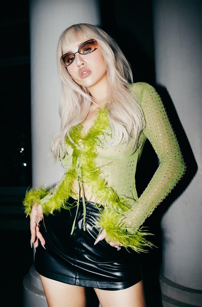 DJ Tít và chuyện làm nghề sau khi sinh con thứ 3-5