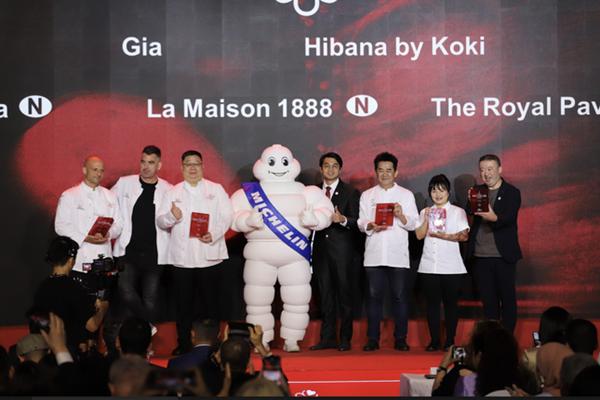 Bà lão dùng lựu đạn làm búa đóng đinh, chày giã ớt suốt 20 năm-3