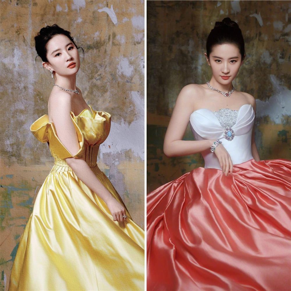 Diện mạo tuổi U70 của mẹ Lưu Diệc Phi khiến fan trầm trồ, thậm chí con gái cũng bị mẹ chiếm spotlight-4