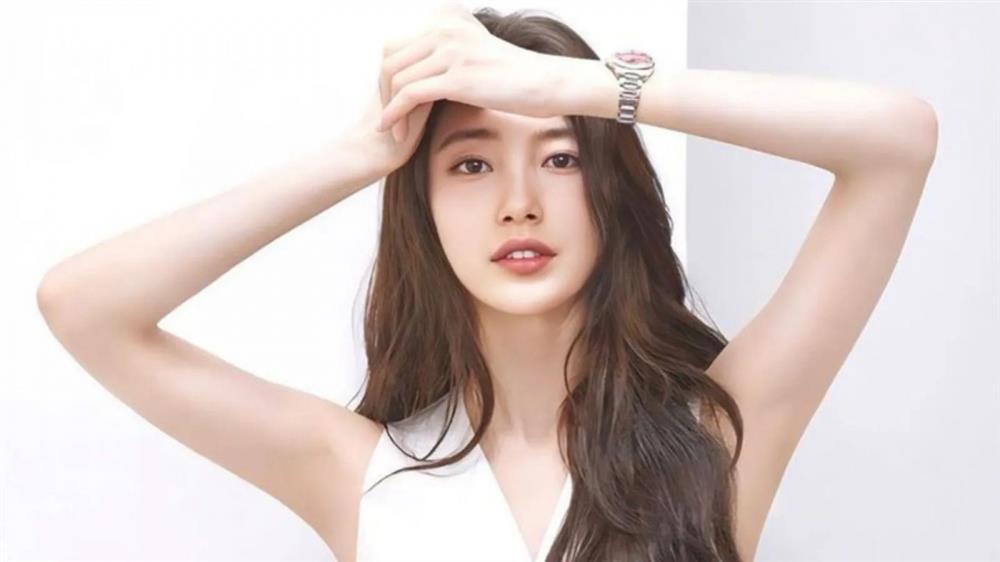 Tài sản khổng lồ của Bae Suzy - tình đầu quốc dân xứ Hàn-1