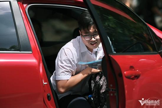 Dự báo thời tiết 28/6/2024: Hà Nội ngày nắng, TPHCM mưa giông vào chiều tối