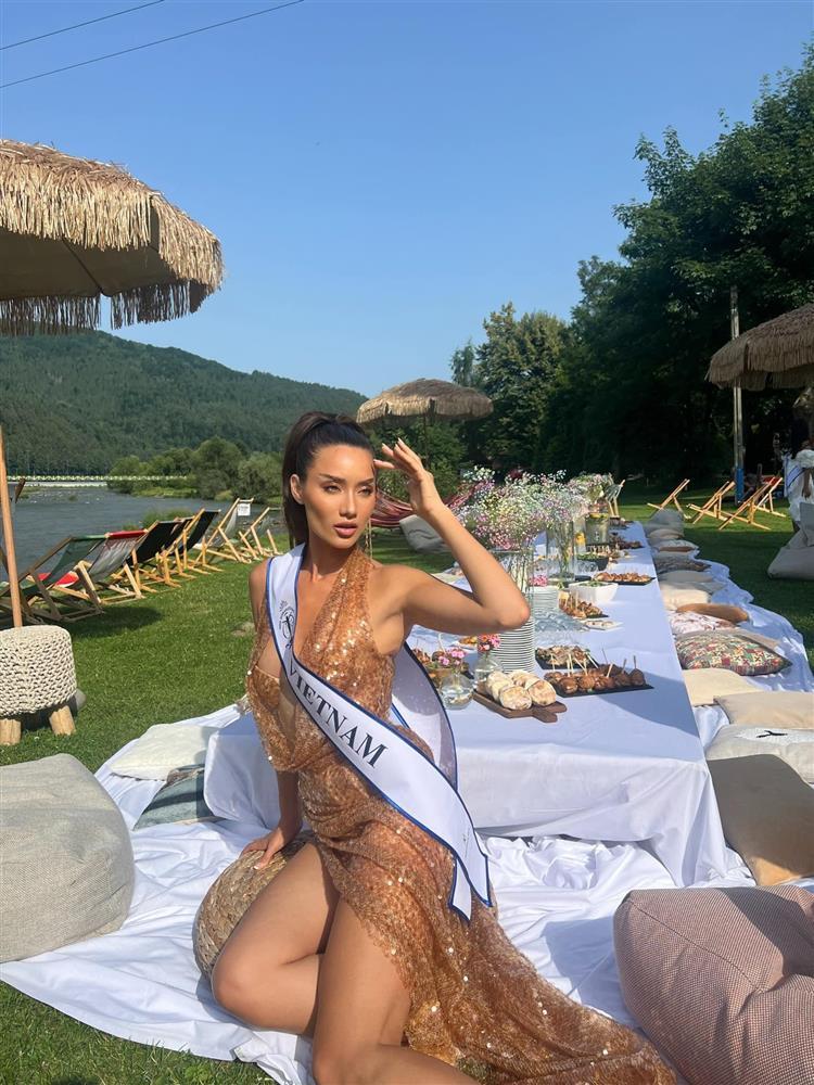 Đại diện Việt Nam ở Hoa hậu Siêu quốc gia bị chê phong cách thời trang-10