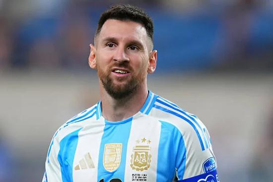 Lo tái phát chấn thương, HLV Argentina cho Messi nghỉ trận thủ tục