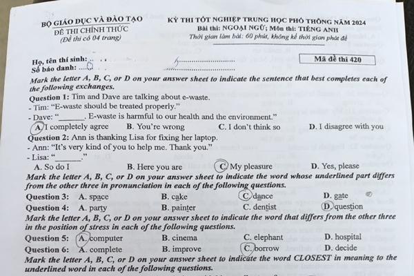 Phát hiện hàng chục đề thi môn Toán tốt nghiệp THPT năm 2024 bị mờ-2