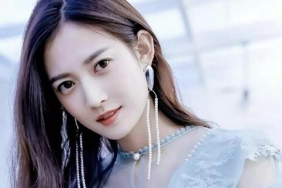 3 con giáp cát tinh soi chiếu, nhiều cơ hội phát triển, nhân duyên tốt đẹp, vận trình hanh thông trong tháng 7