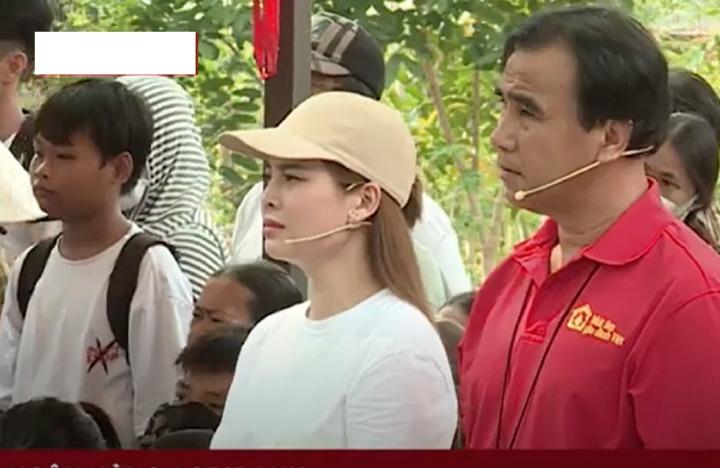 Ca sĩ Giang Hồng Ngọc: Gia đình phá sản, chuyển 30 nhà trọ trong 17 năm-1