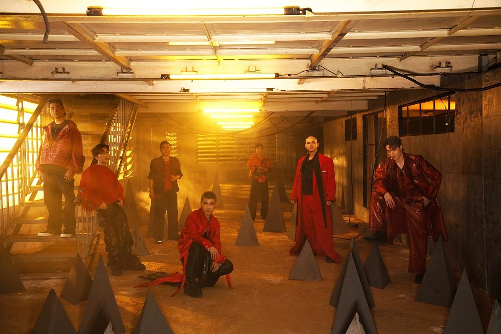 33 Anh trai vượt ngàn chông gai gây sốt khi khoe cơ bụng 6 múi-4