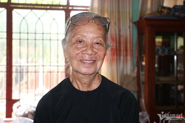 Chuyện kỳ lạ ở nơi người Việt mặc áo đen, tóc búi củ tỏi-1