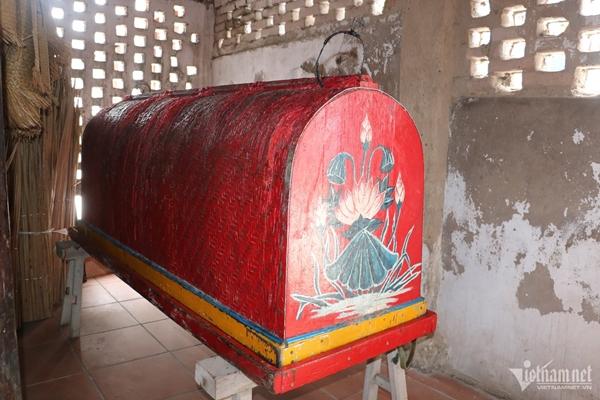 Chuyện kỳ lạ ở nơi người Việt mặc áo đen, tóc búi củ tỏi-2