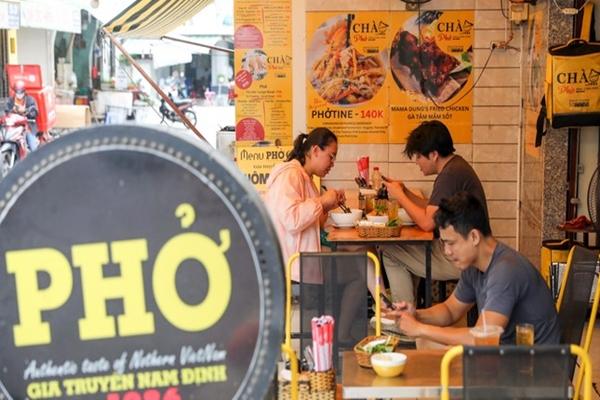 Michelin tuổi gì mà chấm điểm phở?-1