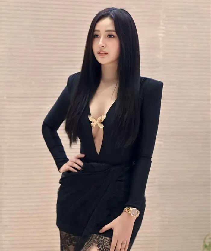 Mai Phương Thúy sốt cao sau khi dự đám cưới Midu và chồng doanh nhân-1