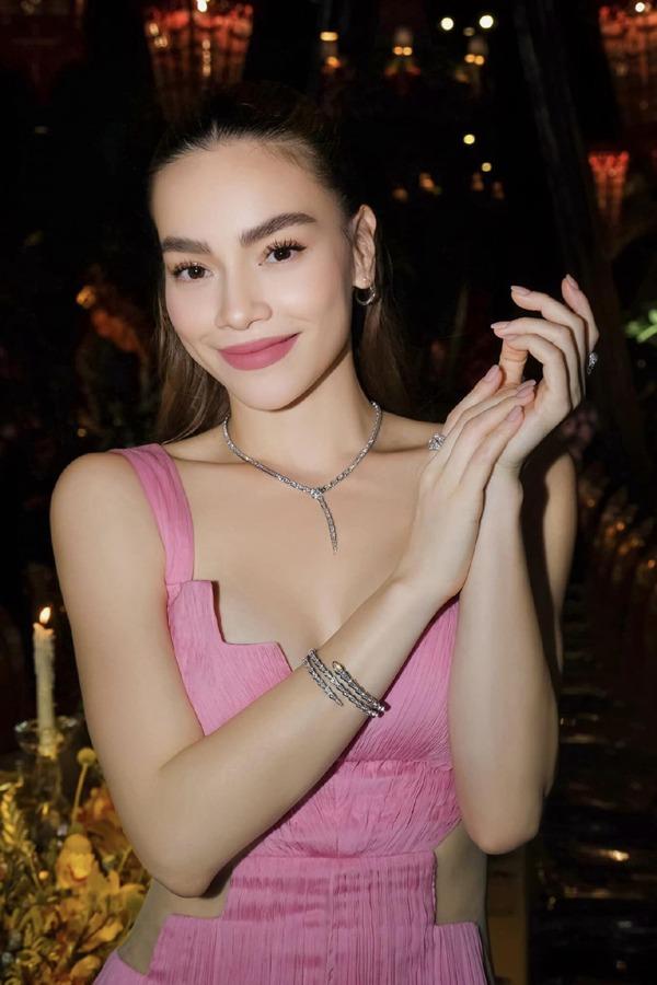 Hồ Ngọc Hà có màn lột xác nhan sắc nhờ làm trắng da bằng bí quyết riêng-7