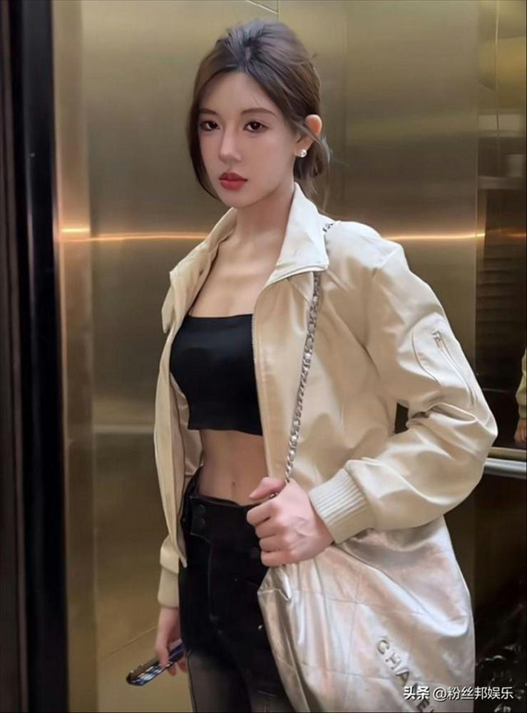 Nữ MC bất ngờ đổ gục trên sóng trực tiếp-3