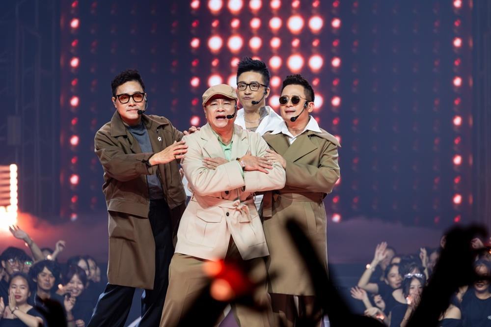 Khán giả tranh luận show có Trấn Thành hot hơn NSND Tự Long-6