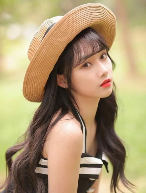 Đúng 9h thứ Hai 1/7/2024, 3 con giáp tay phải nắm vàng, tay trái nắm bạc, tiền vào cuồn cuộn-1