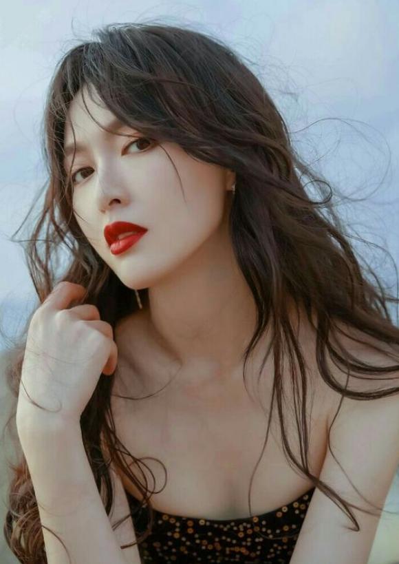 Đúng 9h thứ Hai 1/7/2024, 3 con giáp tay phải nắm vàng, tay trái nắm bạc, tiền vào cuồn cuộn-3