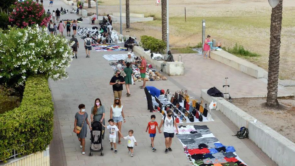 Mặc hàng hiệu nhái đi xem Euro 2024, du khách dễ nhận kết đắng-3