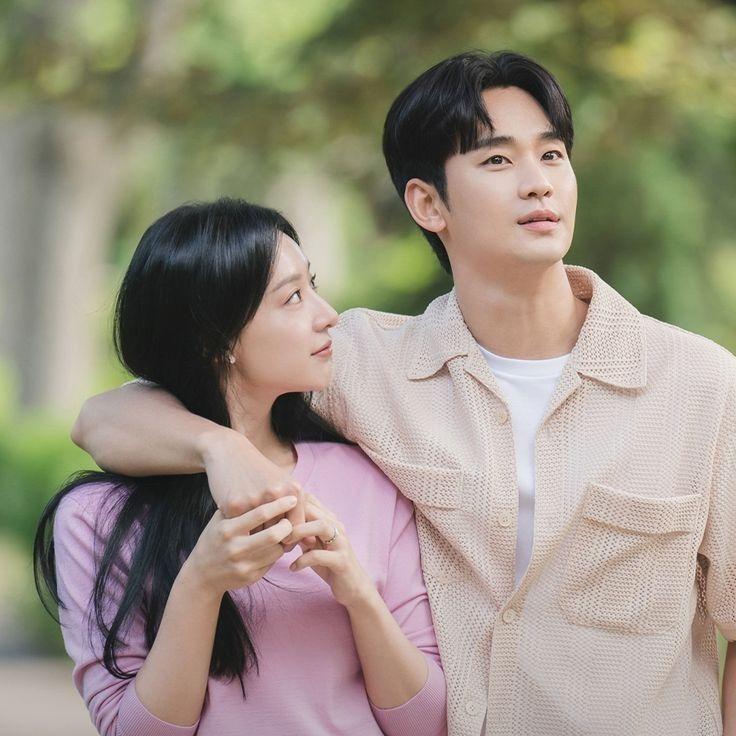 Những mỹ nhân từng là người tình tin đồn của Kim Soo Hyun-8