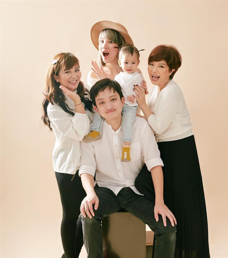 Cuộc sống kín tiếng của NSND Ngọc Huyền ở tuổi 62 sau khi chia tay Chí Trung-8