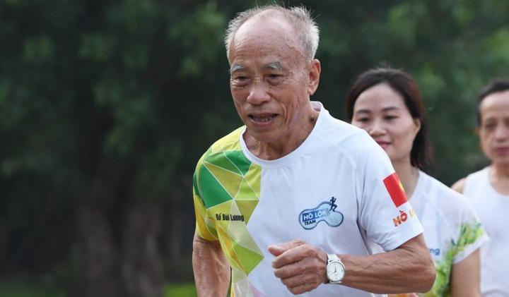 Huyền thoại Marathon Bùi Lương qua đời-1