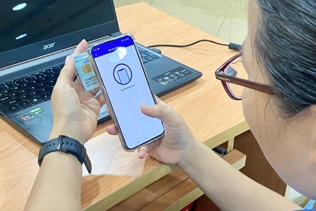 Từ 1/7, 4 trường hợp này buộc phải ra ngân hàng nếu chuyển khoản từ 10 triệu trở lên-1