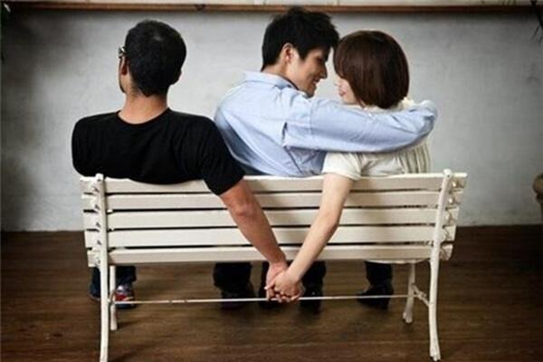 Nhà chồng chia thừa kế chị dâu cả nhất quyết không nhận, biết lý do ai cũng sững sờ-2