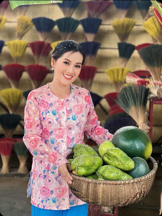 Nhan sắc lột xác gây ngỡ ngàng của con gái cố NSƯT Vũ Linh-5