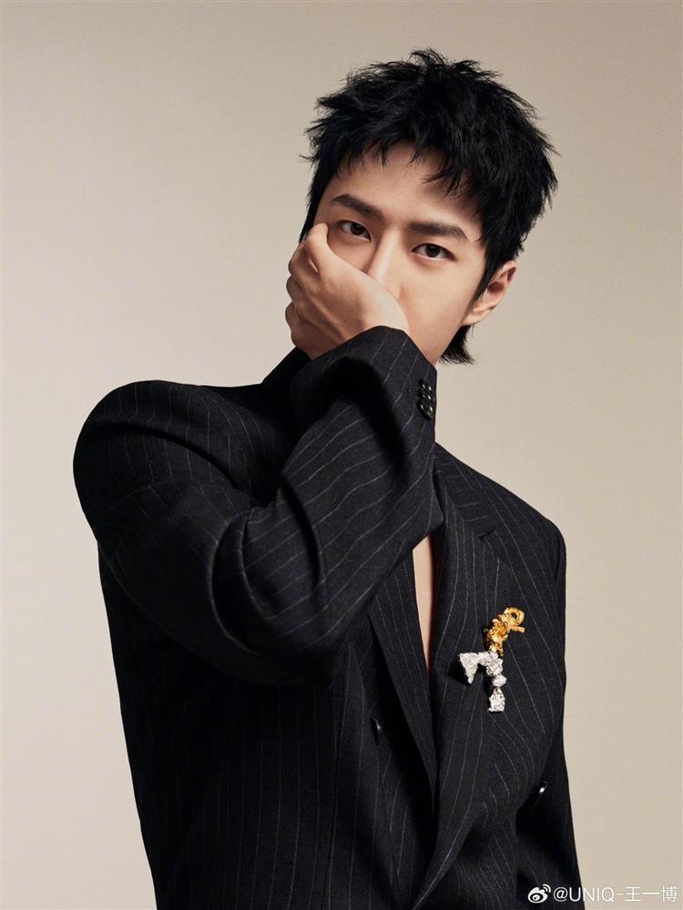 Vương Nhất Bác hơn 400 ngày không đóng phim, dấy lên tin đồn bị nhà sản xuất bỏ rơi-2